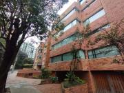 Apartamento En Arriendo En Bogota En Los Rosales A324625