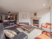 Apartamento En Arriendo En Bogota En Los Rosales A335568