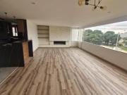 Apartamento En Arriendo En Bogota En Santa Barbara...
