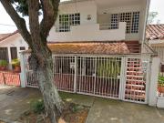 Apartamento En Arriendo En Cali En Urbanizacion La...