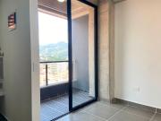 Apartamento en Arriendo en Calle Larga Poblado, Medellin...