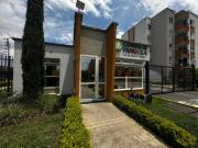 apartamento en arriendo en caminos de pangola. Cod A123072