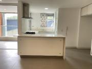 apartamento en arriendo en castropol. Cod A511743