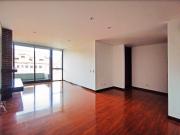 Apartamento en Arriendo en Chicó Navarra Bogotá