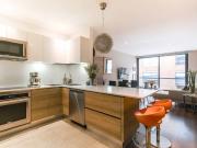 apartamento en arriendo en chicó reservado. Cod A27711