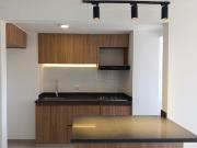 apartamento en arriendo en cimarrona. Cod A215220