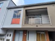 apartamento en arriendo en condina. Cod A7344196