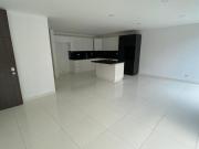apartamento en arriendo en conquistadores. Cod A59488