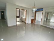 apartamento en arriendo en conquistadores. Cod A61839