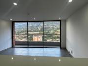 Apartamento en Arriendo en Envigado Sector Loma de las...