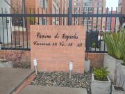 apartamento en arriendo en hayuelos. Cod A3061205