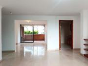 Apartamento en Arriendo en La Calera Poblado, Medellin...
