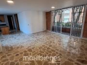 apartamento en arriendo en la castellana. Cod A65202