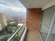 apartamento en arriendo en la cuenca. Cod A513667