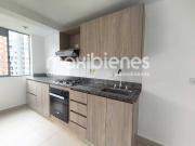 apartamento en arriendo en la cuenca. Cod A65206