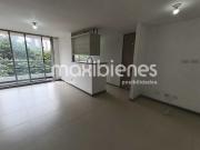apartamento en arriendo en la cuenca. Cod A67369
