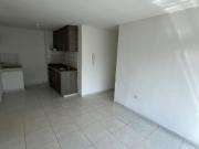 apartamento en arriendo en la floresta. Cod A3365