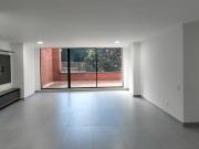 Apartamento en Arriendo en La Tomatera Poblado Medellin...