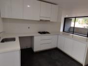 apartamento en arriendo en loma benedictinos. Cod A59452