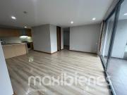 apartamento en arriendo en loma benedictinos. Cod A67192