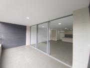 apartamento en arriendo en loma de las brujas. Cod A61741