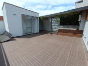 apartamento en arriendo en loma del escobero. Cod A215106