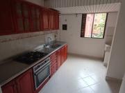 apartamento en arriendo en loma del escobero. Cod A6507