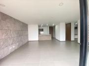 apartamento en arriendo en loma del escobero. Cod A9432845
