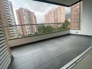 apartamento en arriendo en loma el chocho. Cod A513348