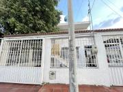 apartamento en arriendo en los acacios. Cod A5776