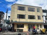 apartamento en arriendo en los alcazares. Cod A2064
