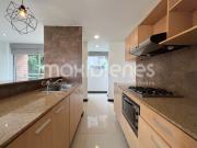 apartamento en arriendo en los balsos. Cod A65869