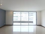 Apartamento en Arriendo en Los Balsos Poblado Medellin...