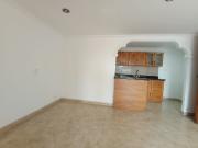 apartamento en arriendo en los colores. Cod A212747
