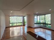 Apartamento en Arriendo en Los Parra Poblado Medellin...