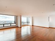 apartamento en arriendo en los rosales. Cod A26896