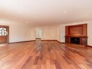 apartamento en arriendo en los rosales. Cod A6771