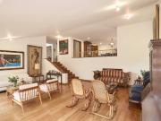 apartamento en arriendo en los rosales. Cod A8408344