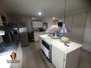 Apartamento En Arriendo En Medellin En El Campestre A215029