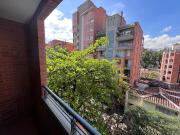 Apartamento En Arriendo En Medellin En Laureles A330494