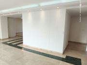 Apartamento En Arriendo En Medellin En Loma De Los Parra...