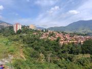 Apartamento En Arriendo En Medellin En San Antonio De...