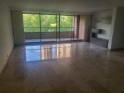 Apartamento en Arriendo en Medellín Sector Loma de los...