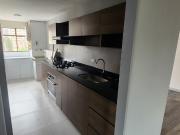 apartamento en arriendo en patio bonito. Cod A214457