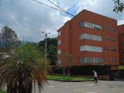 apartamento en arriendo en polo club. Cod A7146001