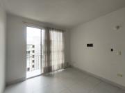 apartamento en arriendo en prados del este. Cod A19387