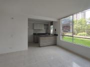 apartamento en arriendo en prados del este. Cod A30981