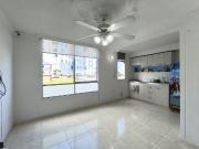 apartamento en arriendo en prados del este. Cod A31030