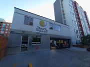 apartamento en arriendo en prados del norte. Cod A122683