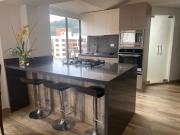 apartamento en arriendo en santa barbara central. Cod A25269